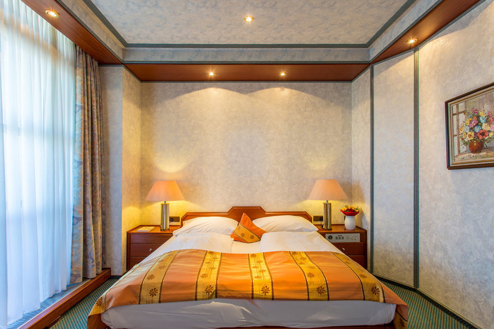 Arotel Best Living Nuernberg Esterno foto
