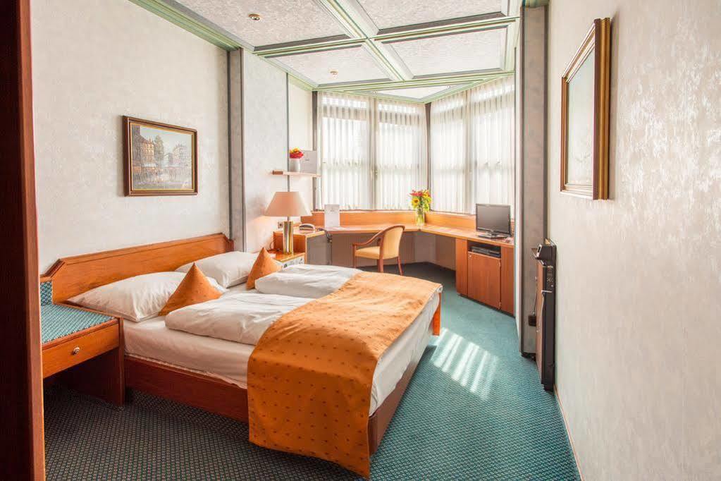 Arotel Best Living Nuernberg Esterno foto